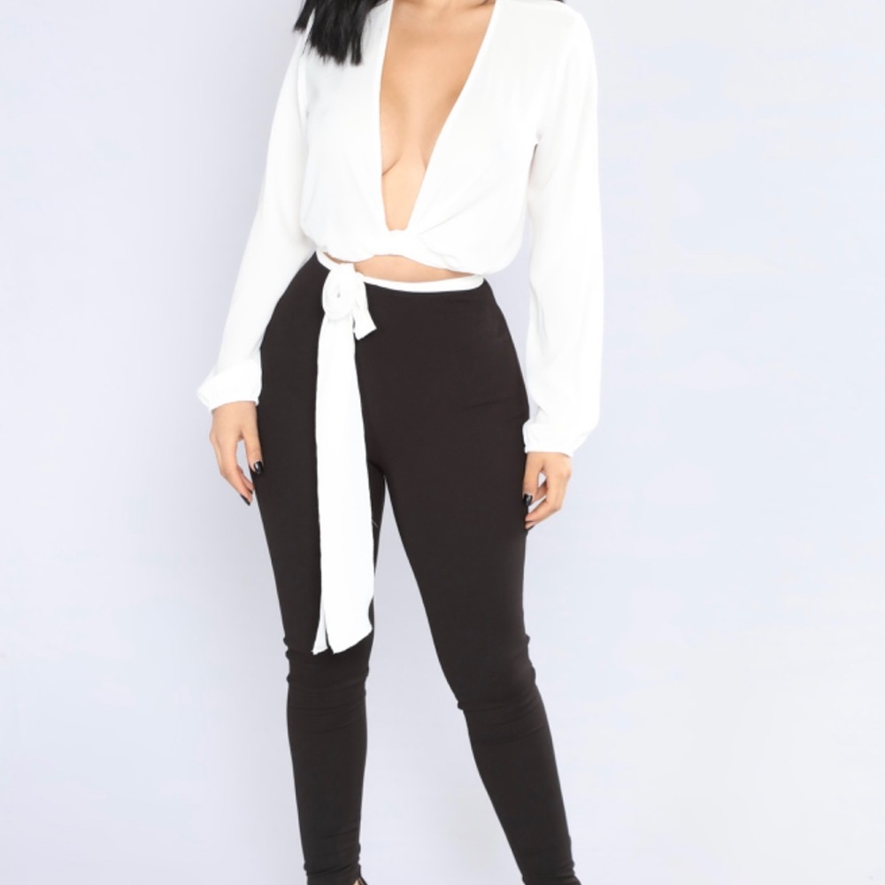 Fashion Nova Black and white jumpsuit